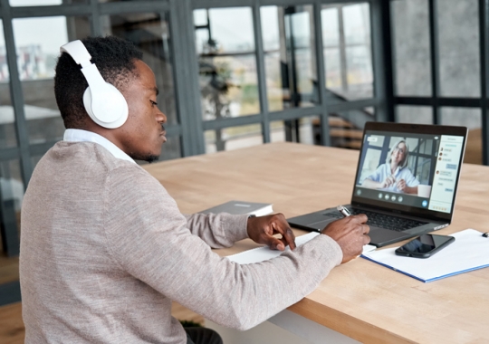 Exploring the Driving Force of Culture in Online French or English Courses to Expand Your Career