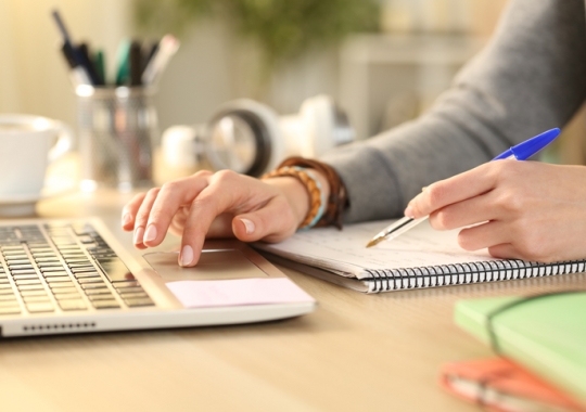 How Virtual Language Courses Create a Flexible Learning Experience